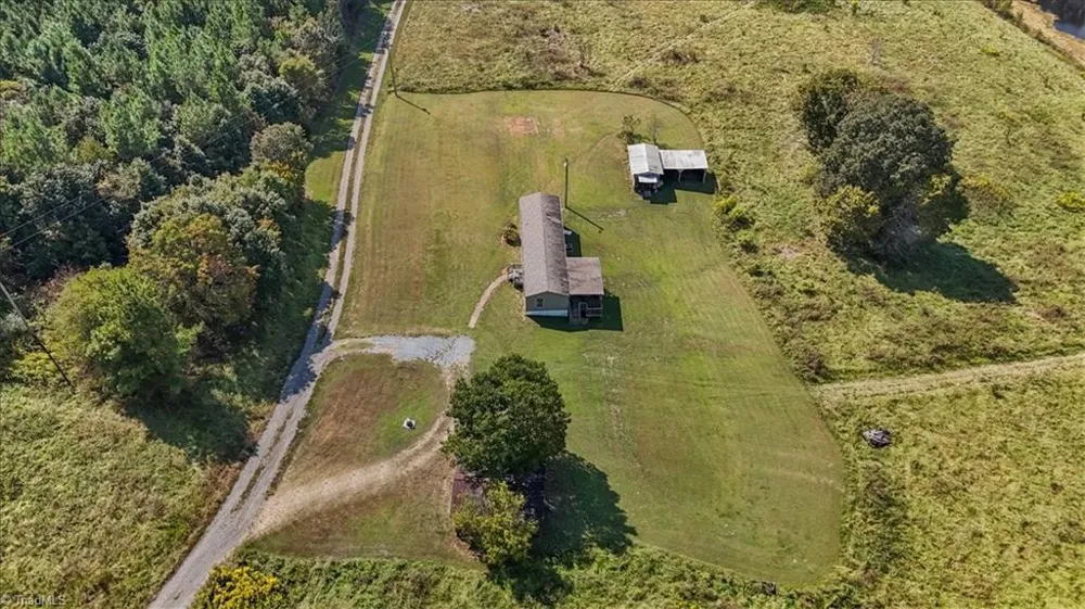 2385 Clacie Lane Liberty, NC 27298