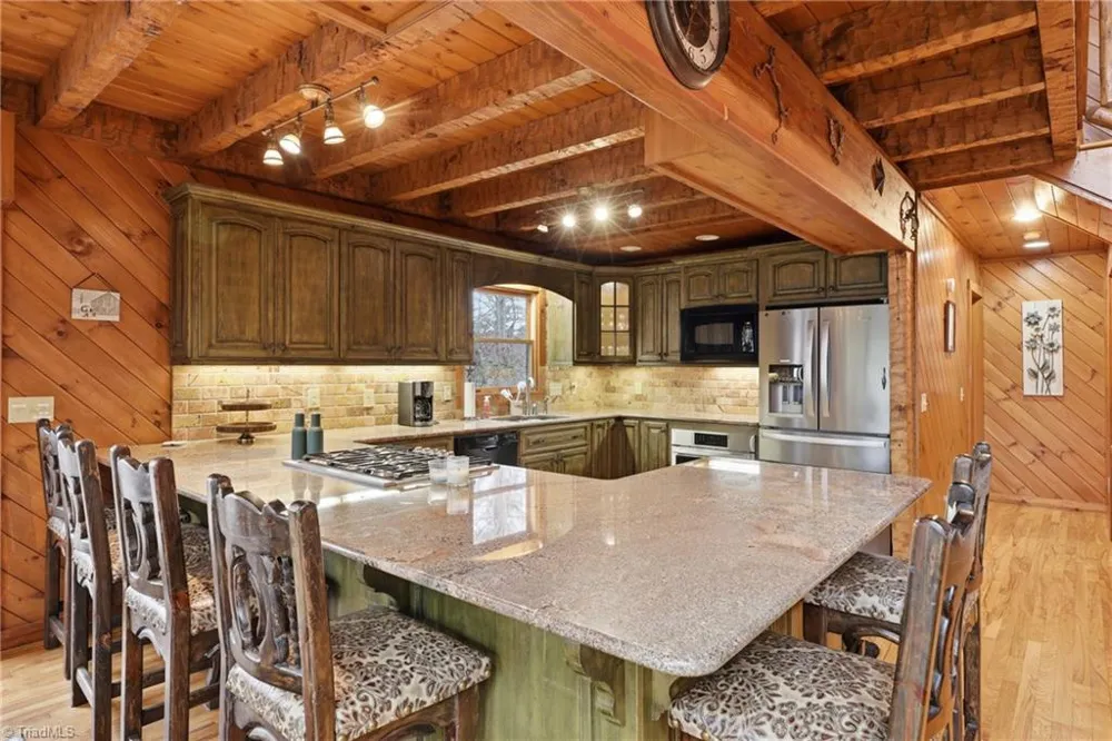 1721 Meadow Road Ferguson, NC 28624