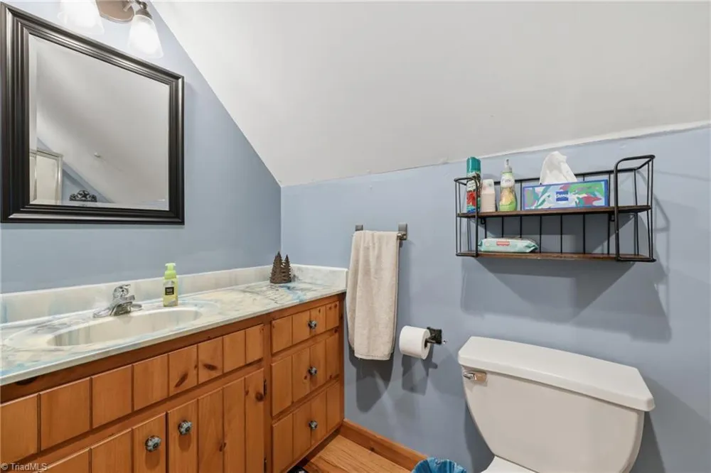 1721 Meadow Road Ferguson, NC 28624