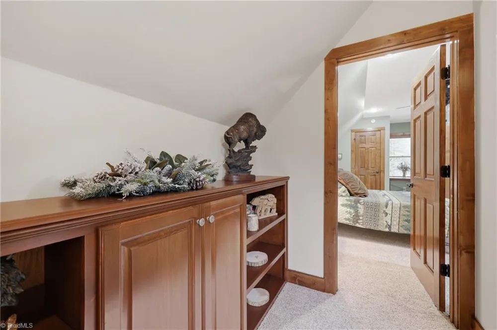 1721 Meadow Road Ferguson, NC 28624