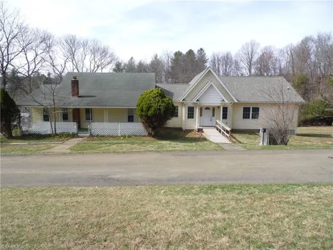 232 Riverview Drive