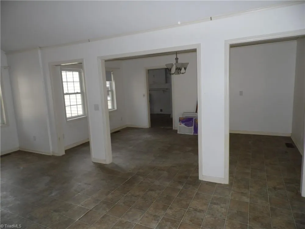 232 Riverview Drive Sparta, NC 28675