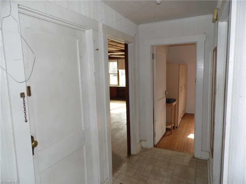 232 Riverview Drive Sparta, NC 28675