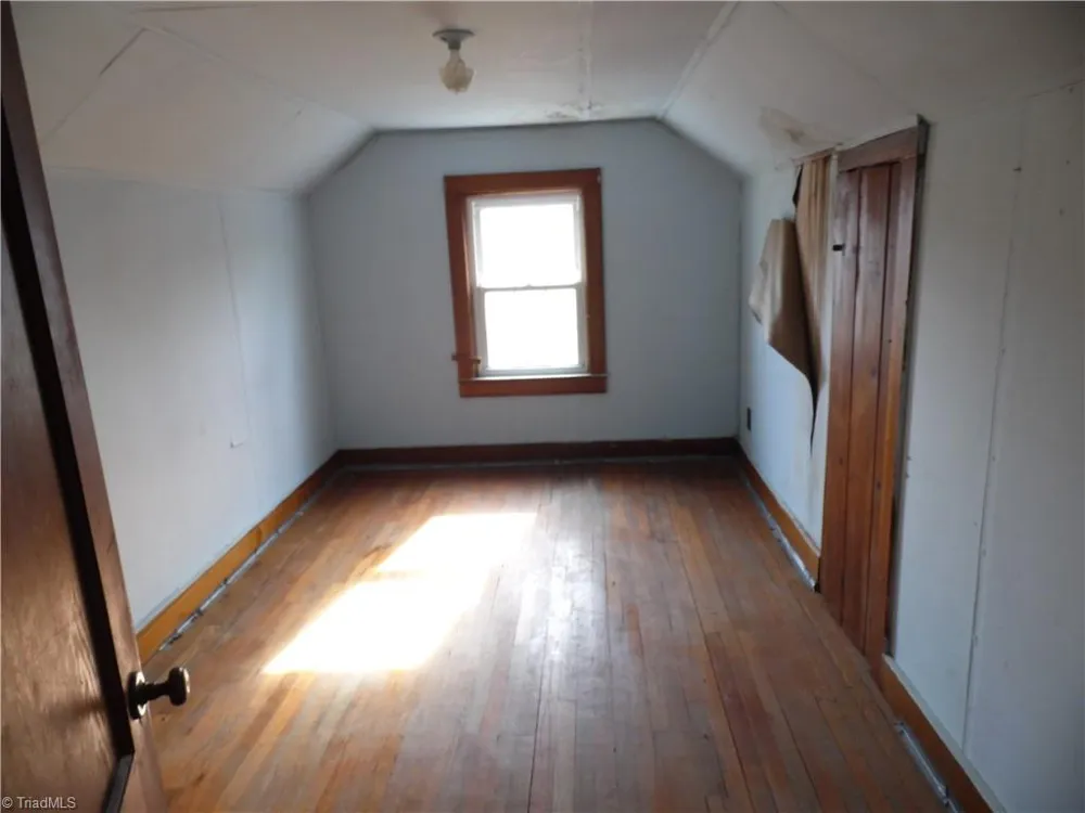 232 Riverview Drive Sparta, NC 28675
