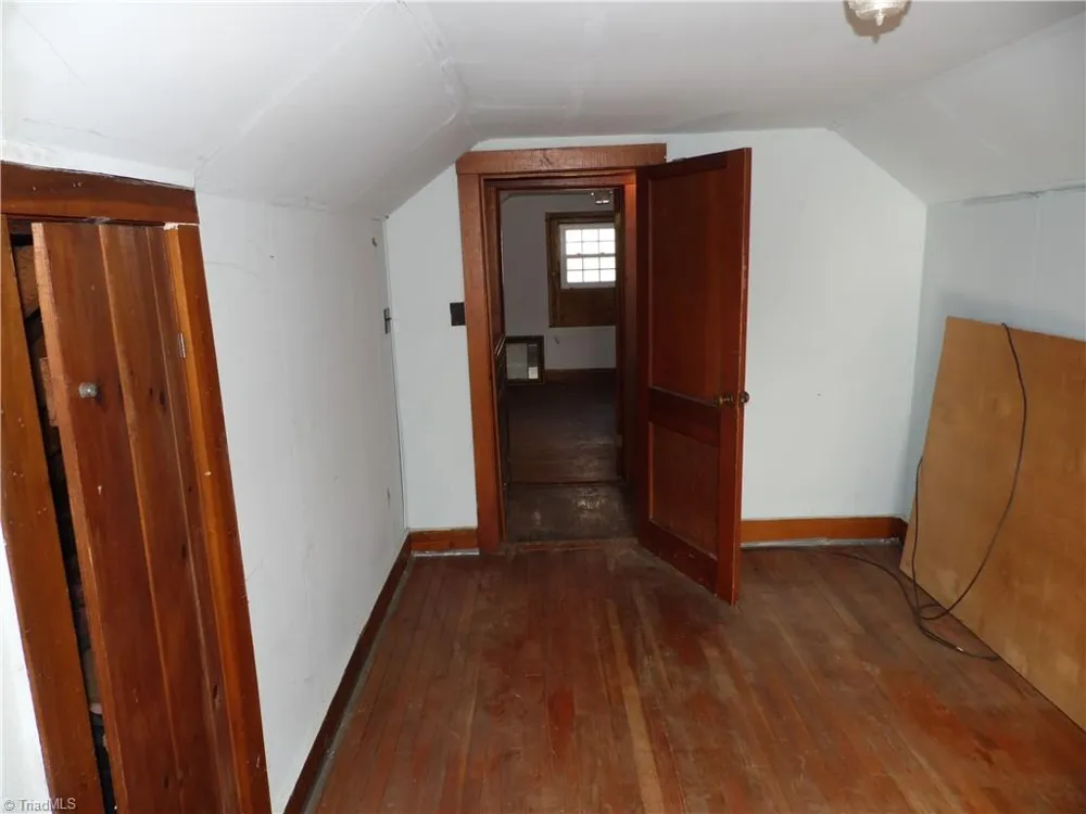 232 Riverview Drive Sparta, NC 28675