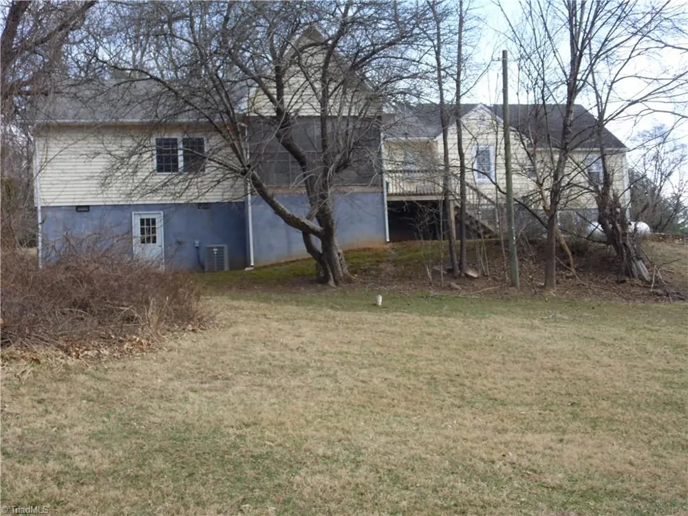 232 Riverview Drive Sparta, NC 28675