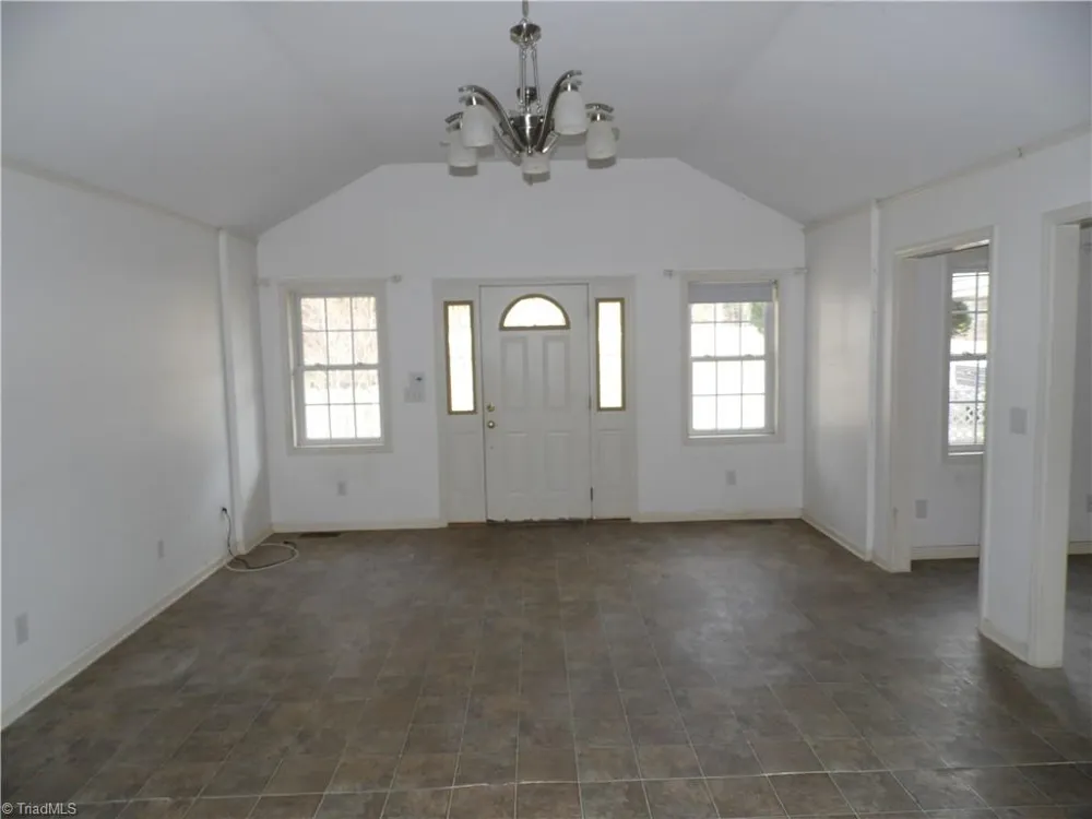 232 Riverview Drive Sparta, NC 28675