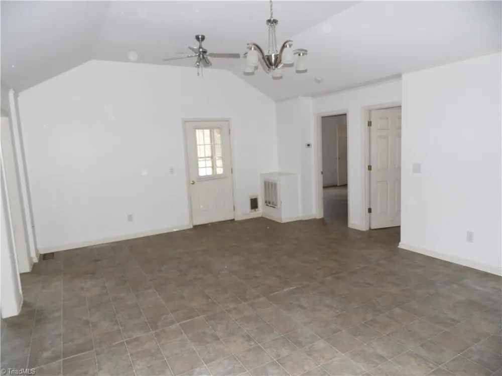 232 Riverview Drive Sparta, NC 28675