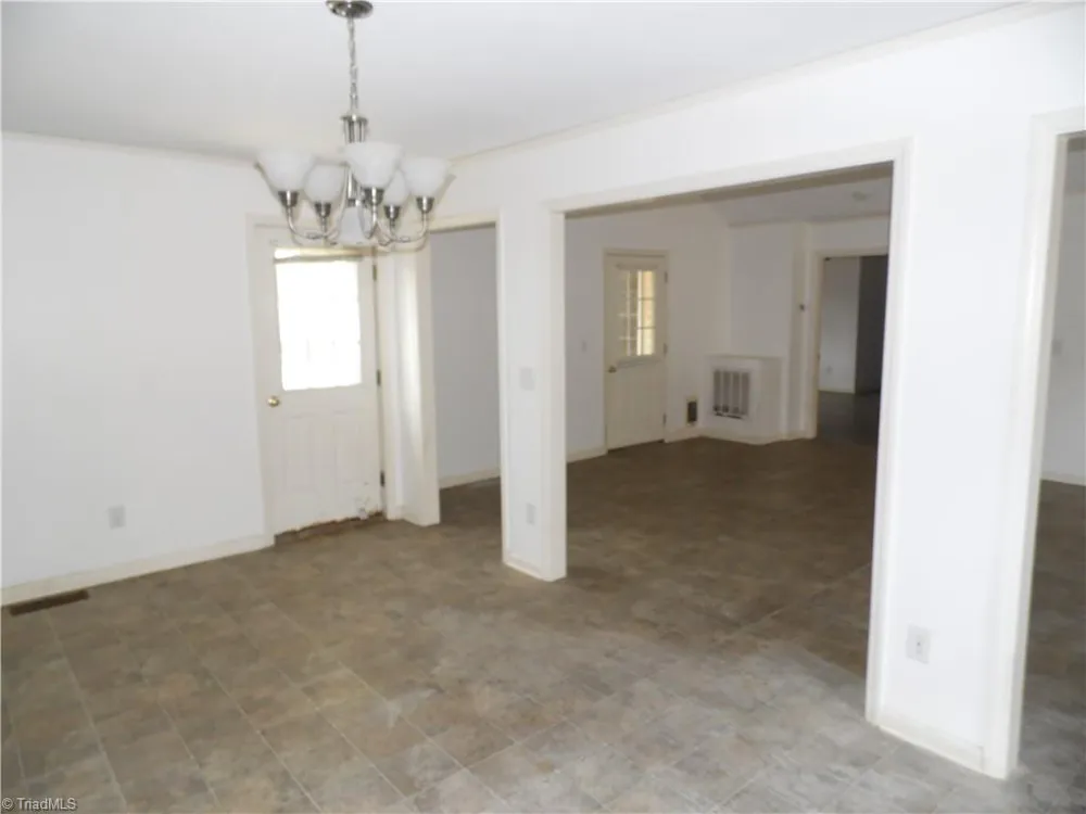 232 Riverview Drive Sparta, NC 28675