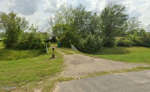 6775 U.S. Hwy 90