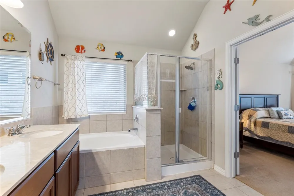221 Joseph Drive Buda, TX 78610