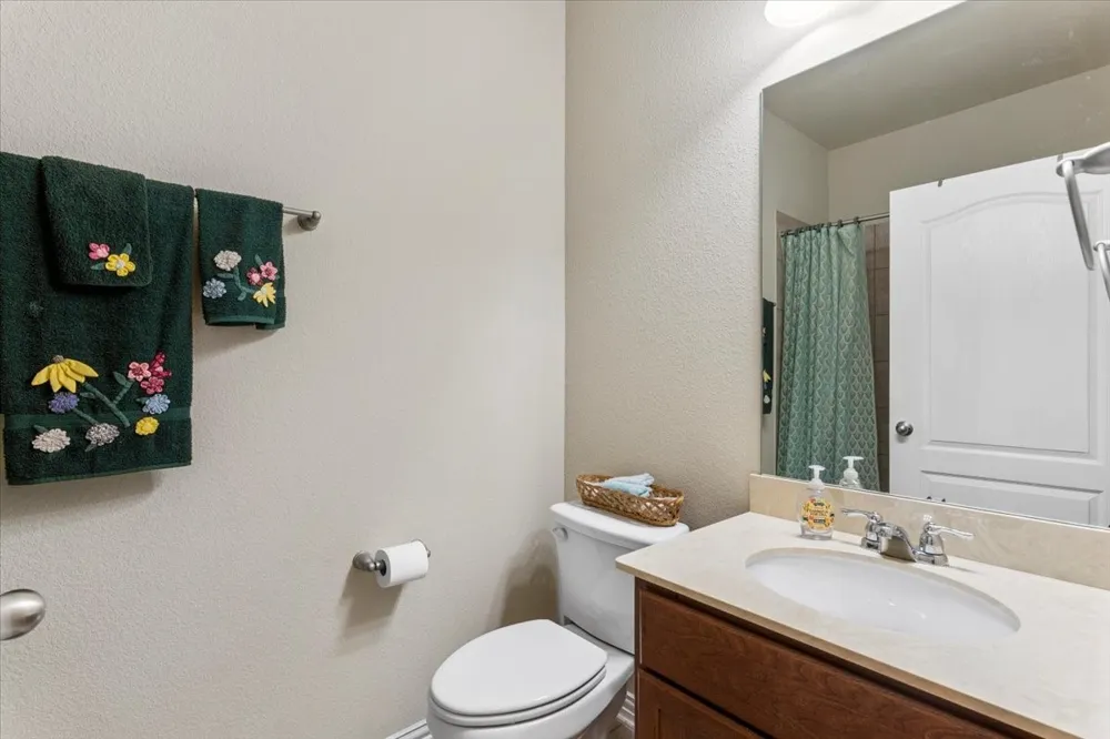 221 Joseph Drive Buda, TX 78610