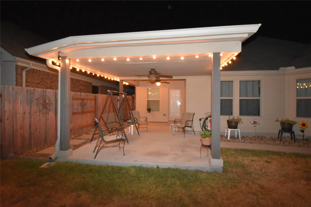 221 Joseph Drive Buda, TX 78610