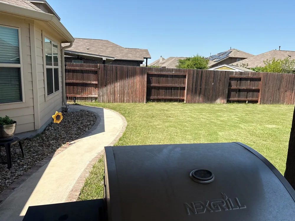 221 Joseph Drive Buda, TX 78610