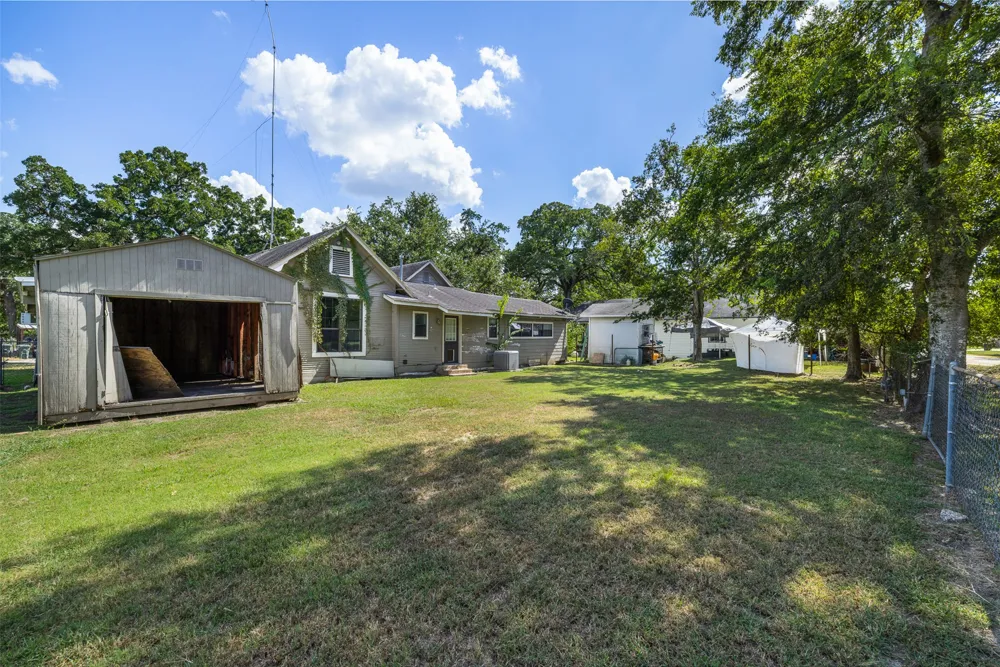 488 Seventh St Somerville, TX 77879