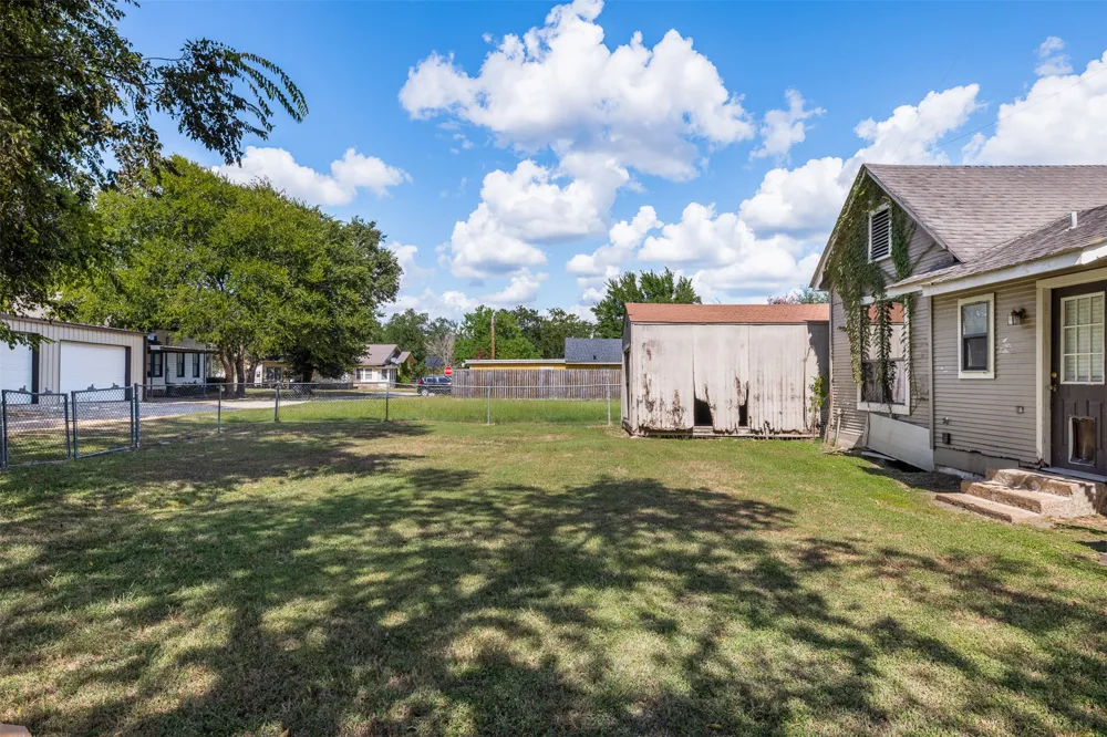 488 Seventh St Somerville, TX 77879