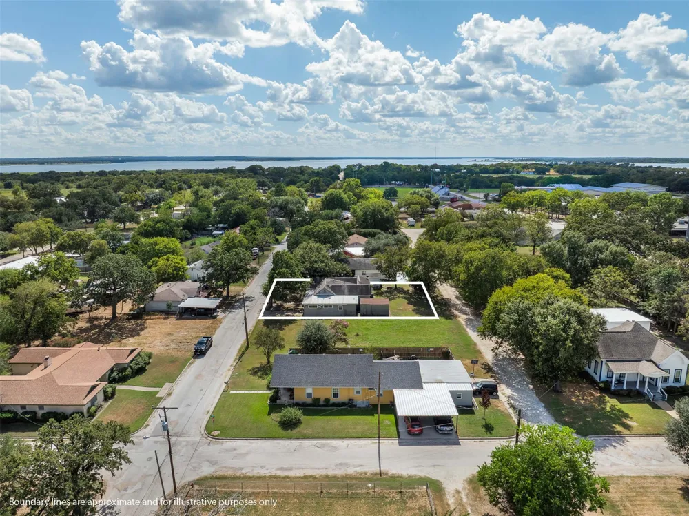 488 Seventh St Somerville, TX 77879