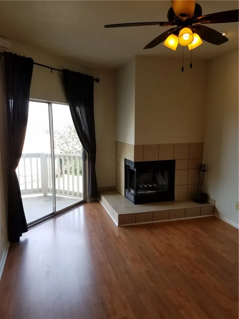 2450 WICKERSHAM LANE #1317 Austin, TX 78741