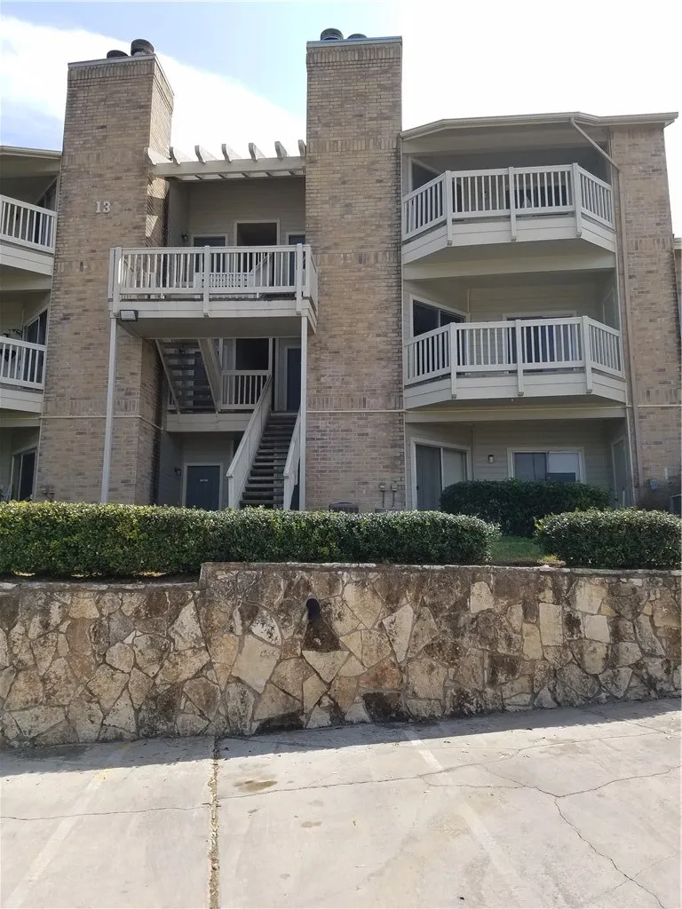 2450 WICKERSHAM LANE #1317 Austin, TX 78741