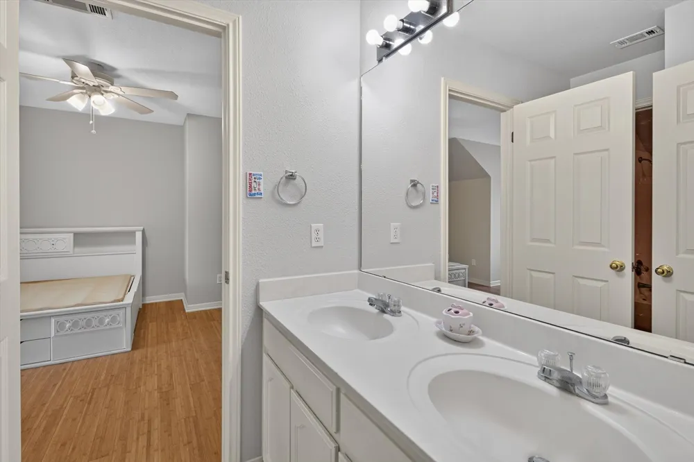 13615 Copperleaf Trail Manchaca, TX 78652
