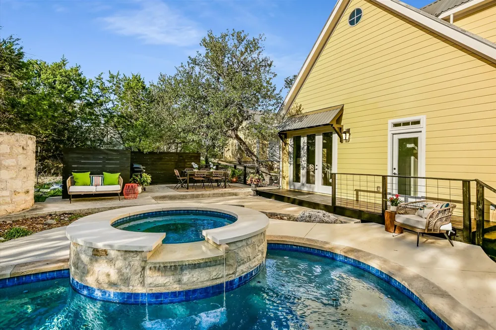 335 Deer Creek Drive San Marcos, TX 78666