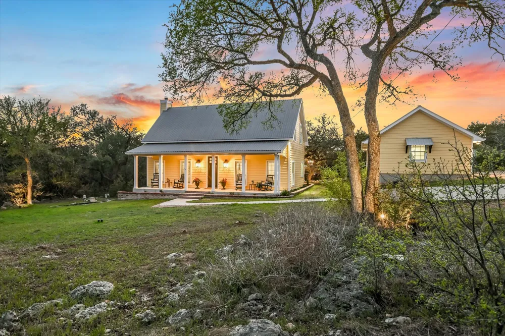 335 Deer Creek Drive San Marcos, TX 78666