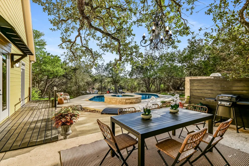 335 Deer Creek Drive San Marcos, TX 78666