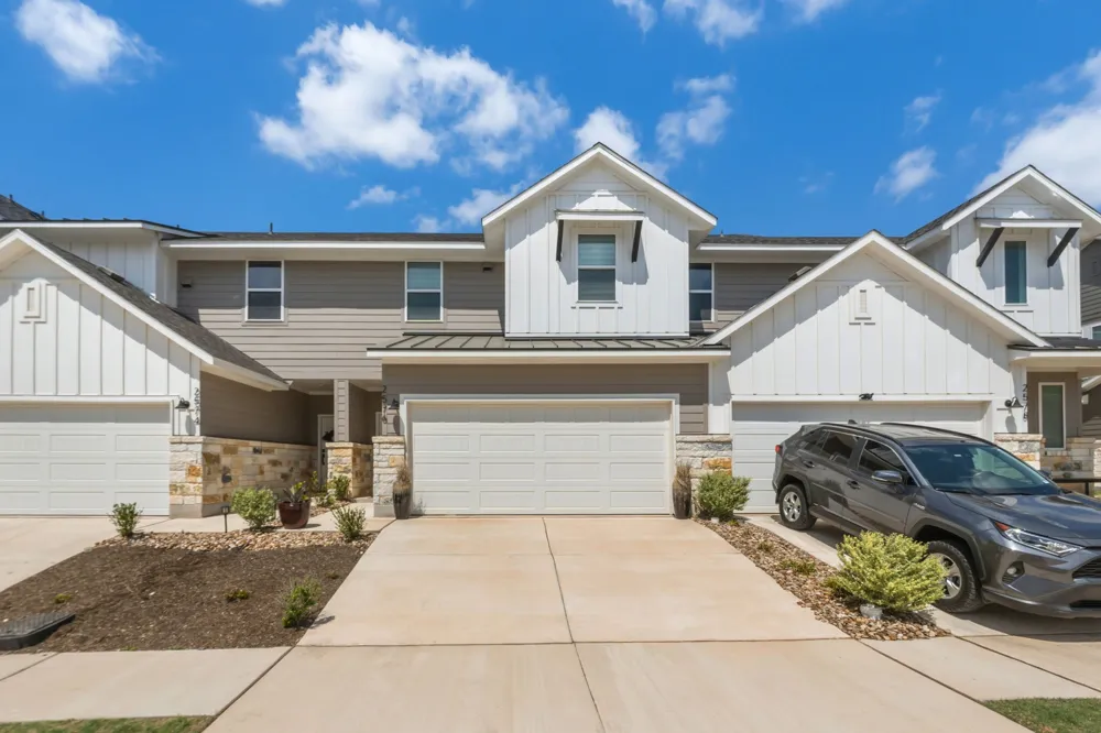 2576 Jack Nora Way Round Rock, TX 78665