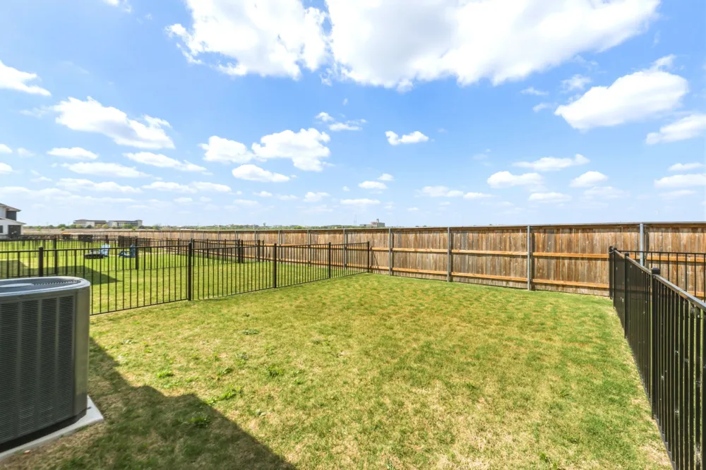 2576 Jack Nora Way Round Rock, TX 78665