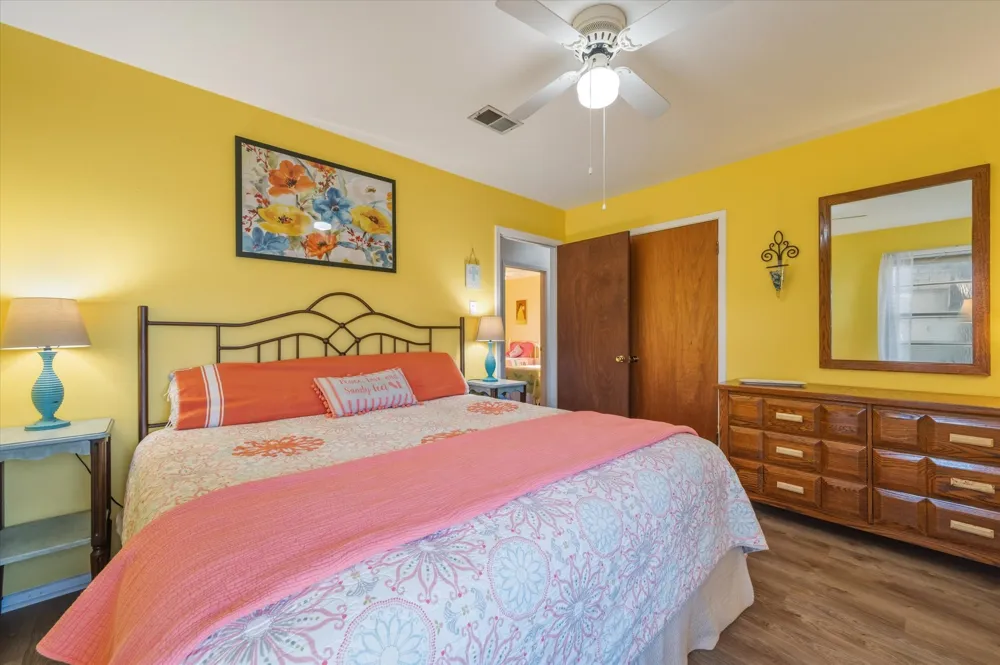 210 Lake Loop Tow, TX 78672