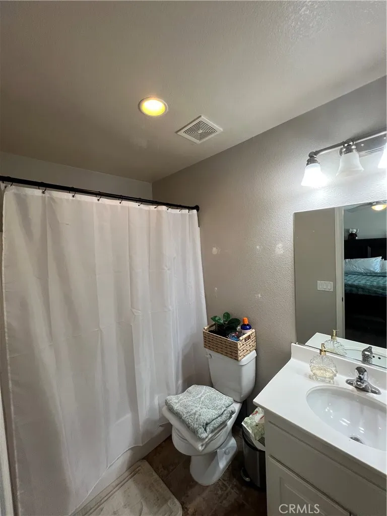 12971 Fawnskin Hesperia, CA 92344