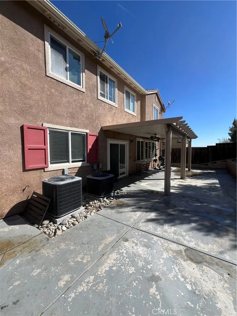 12971 Fawnskin Hesperia, CA 92344