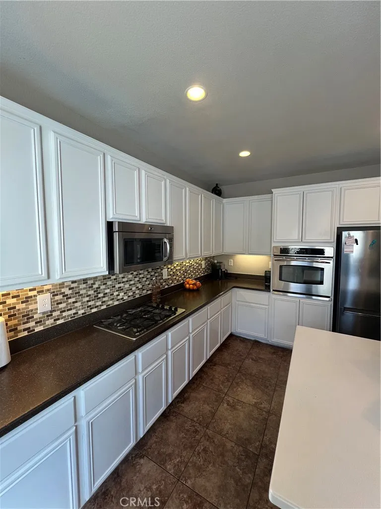 12971 Fawnskin Hesperia, CA 92344