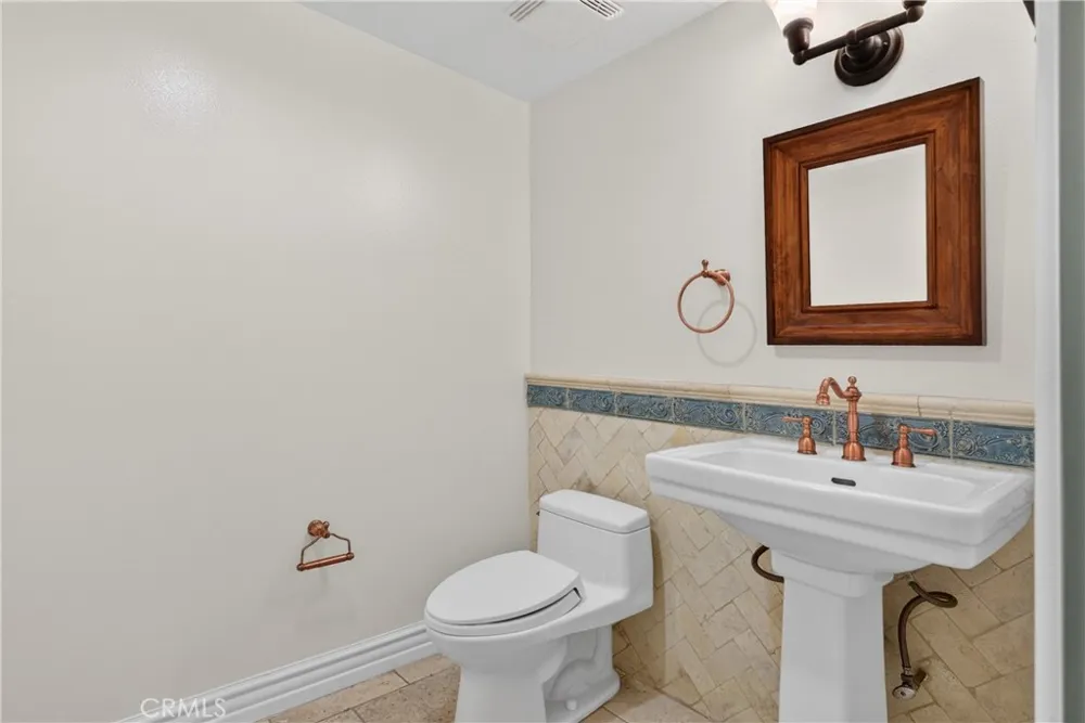 4301 Los Feliz #12 Los Angeles, CA 90027