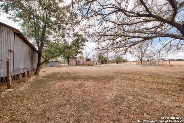 7400 State Highway 27 Comfort, TX 78013