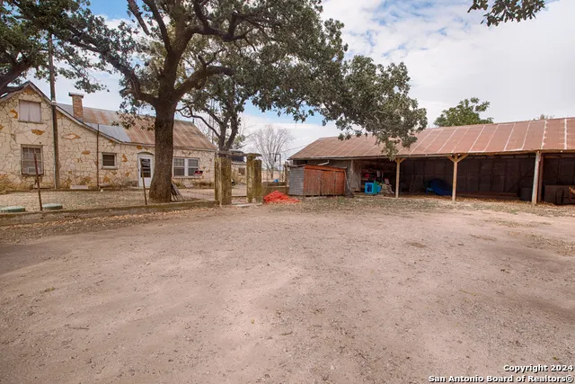 7400 State Highway 27 Comfort, TX 78013
