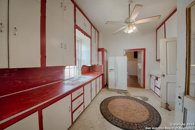 7400 State Highway 27 Comfort, TX 78013