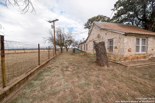 7400 State Highway 27 Comfort, TX 78013