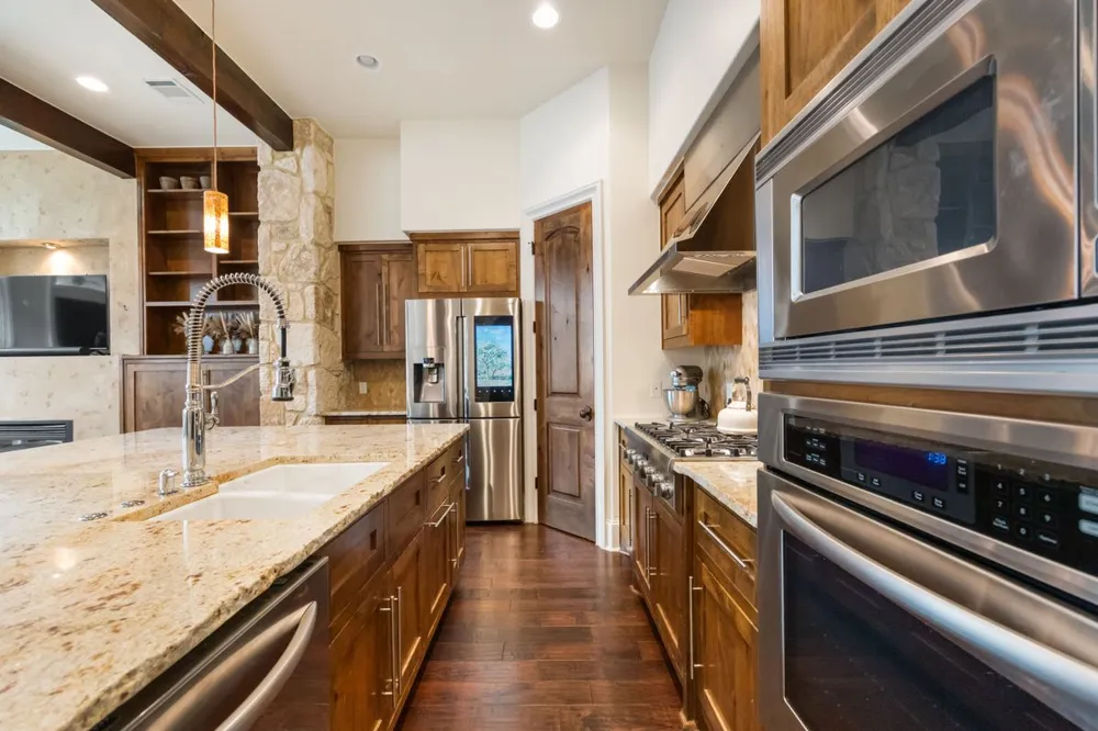 2002 Kinney Avenue #A Austin, TX 78704