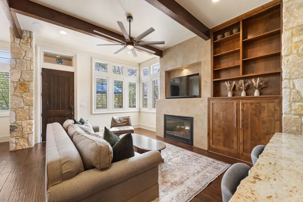 2002 Kinney Avenue #A Austin, TX 78704