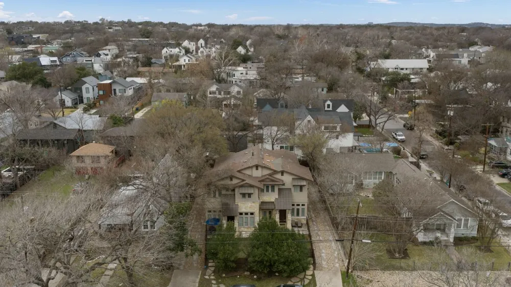 2002 Kinney Avenue #A Austin, TX 78704