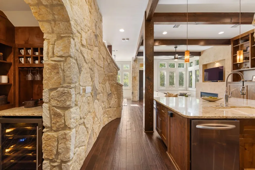 2002 Kinney Avenue #A Austin, TX 78704