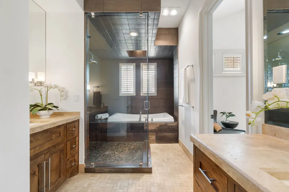 2002 Kinney Avenue #A Austin, TX 78704