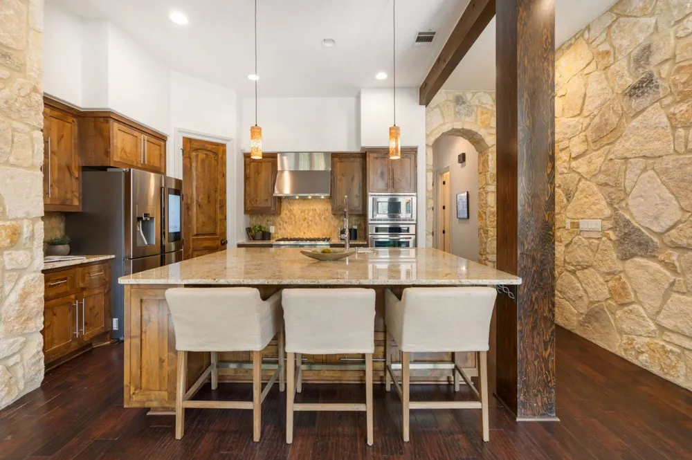 2002 Kinney Avenue #A Austin, TX 78704