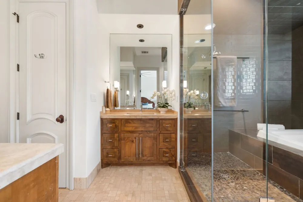 2002 Kinney Avenue #A Austin, TX 78704