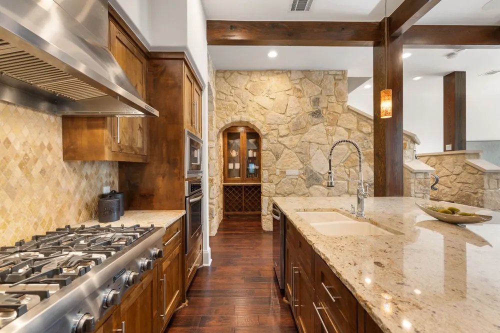 2002 Kinney Avenue #A Austin, TX 78704