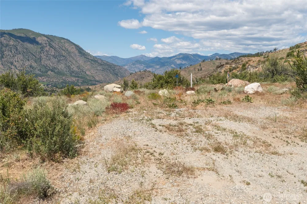 569 Glory View Lane #Lot 4 Manson, WA 98831