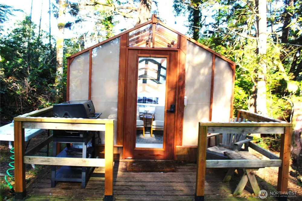 43 Dolphin Lane Copalis Beach, WA 98535