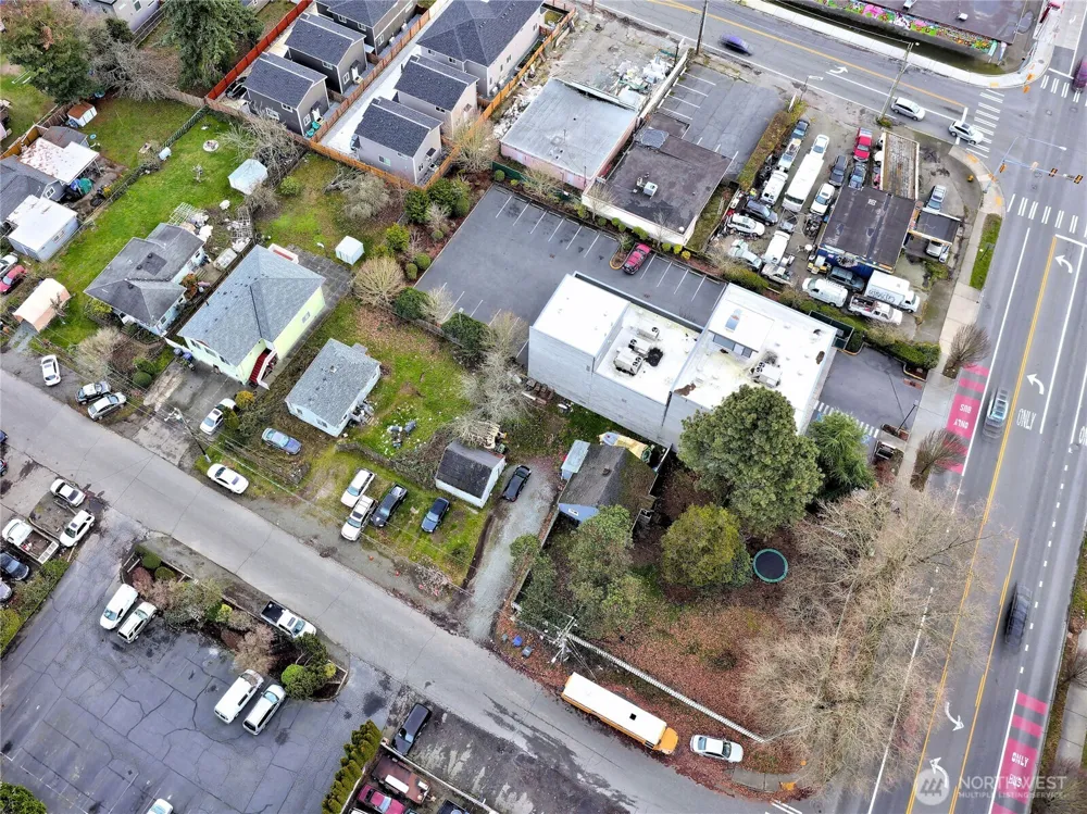 13502 Ambaum Boulevard SW Burien, WA 98146