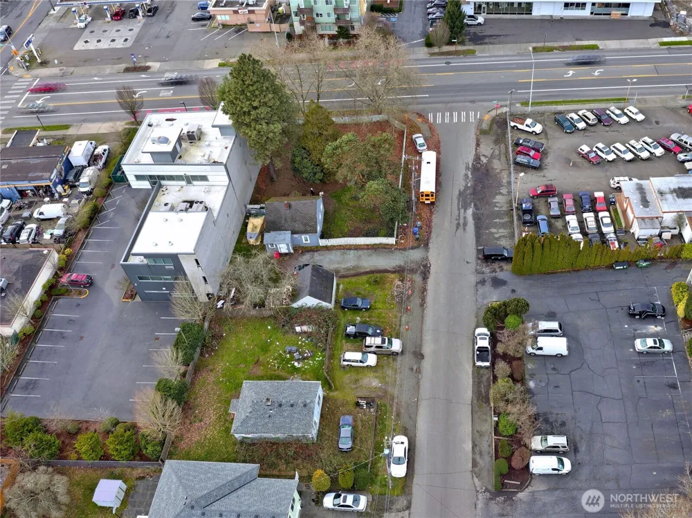13502 Ambaum Boulevard SW Burien, WA 98146